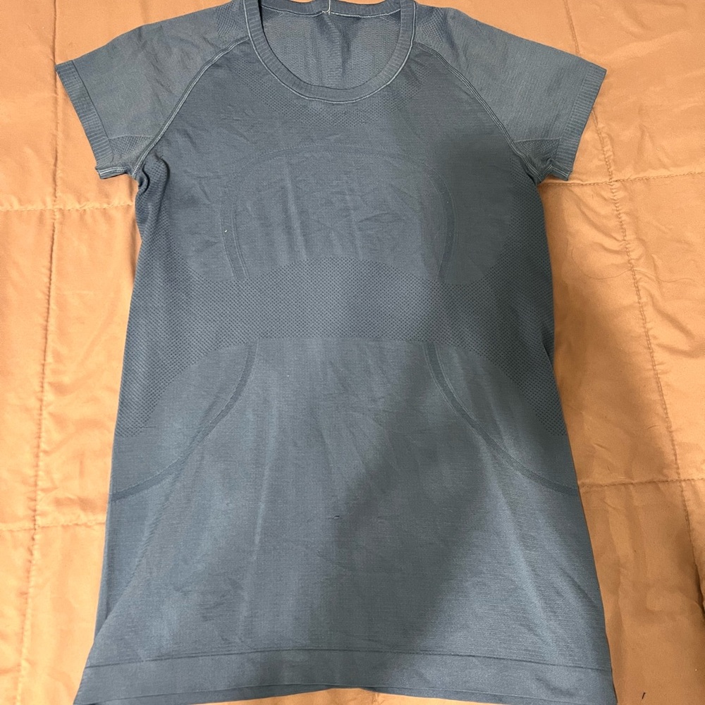 Lululemon blue swiftly tech